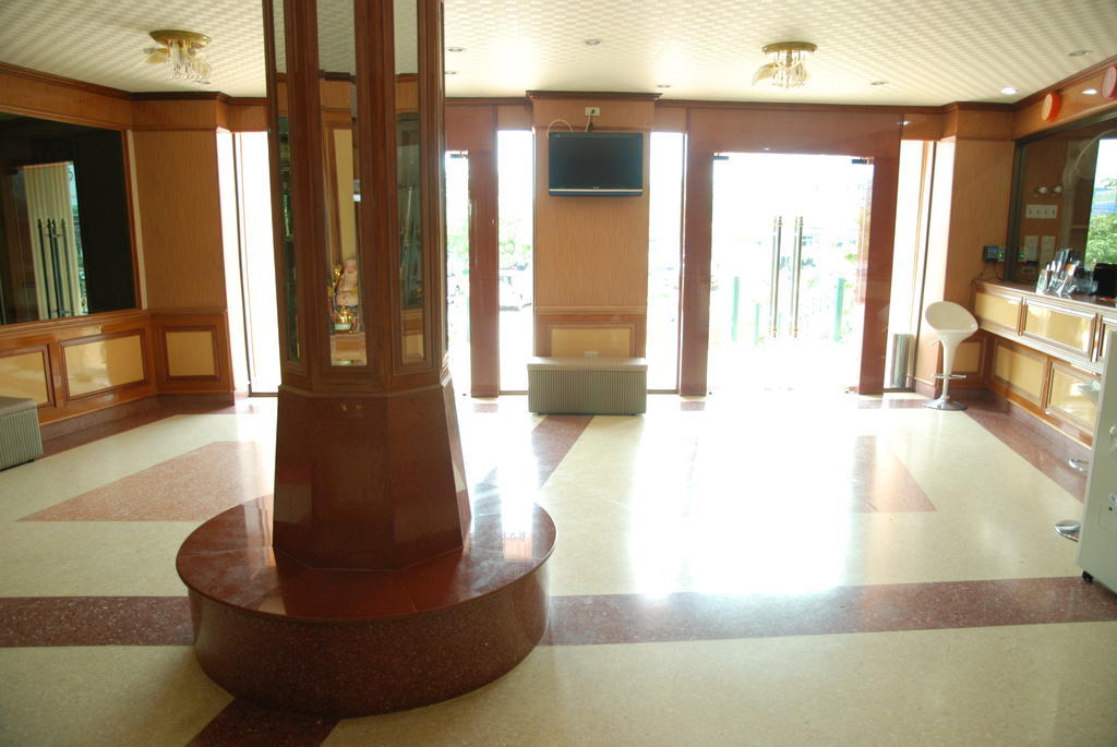 Rose Garden Hotel Аюттхая Екстер'єр фото
