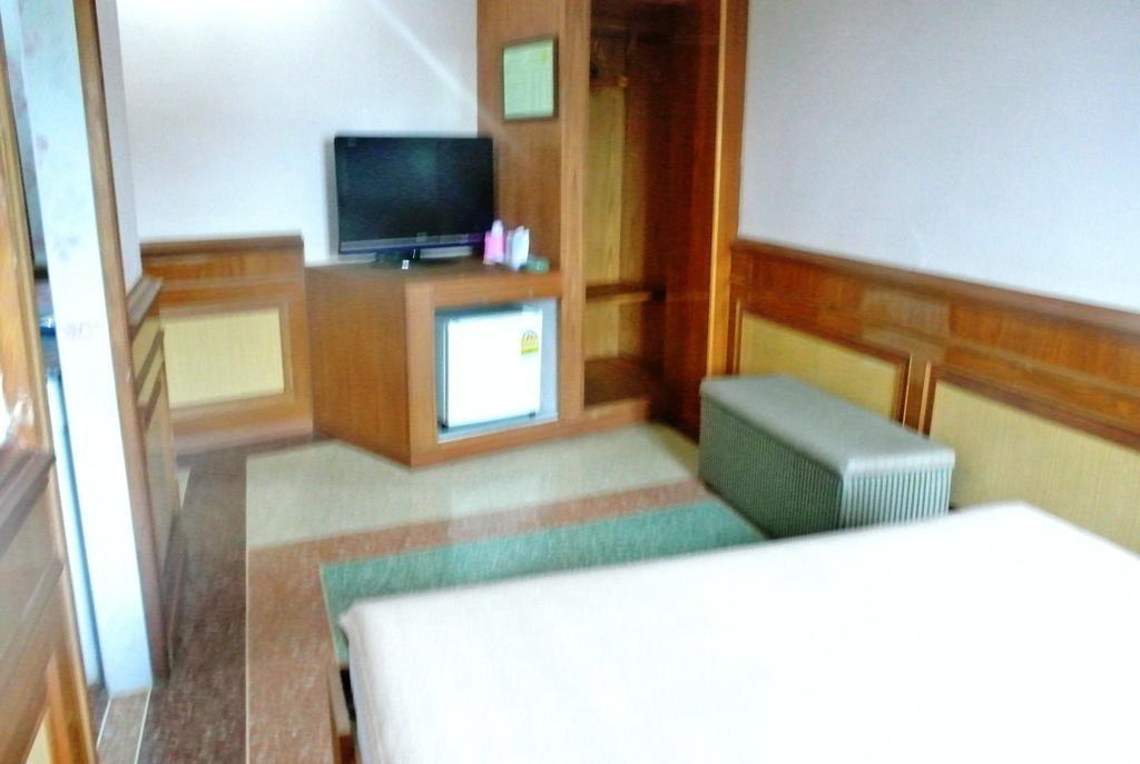 Rose Garden Hotel Аюттхая Екстер'єр фото